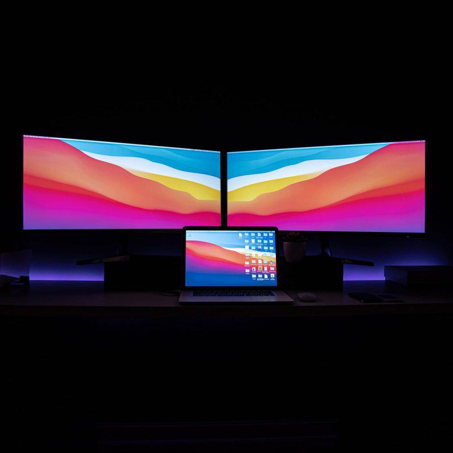 Display Display