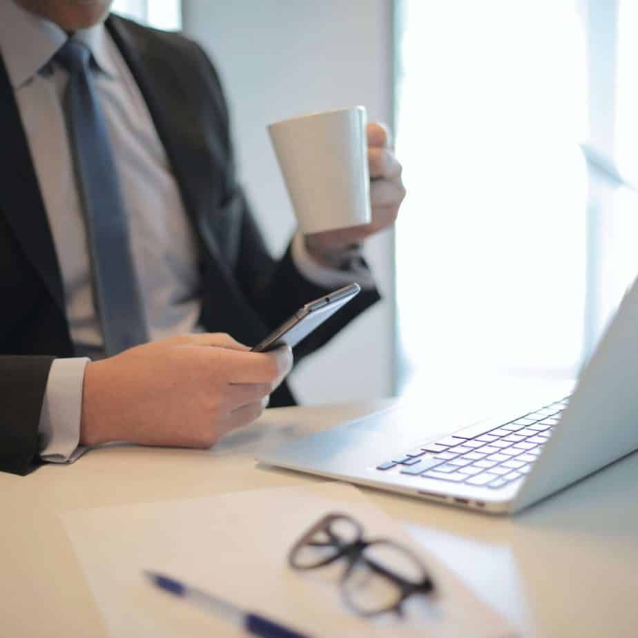 agent and broker standards expert testimony
