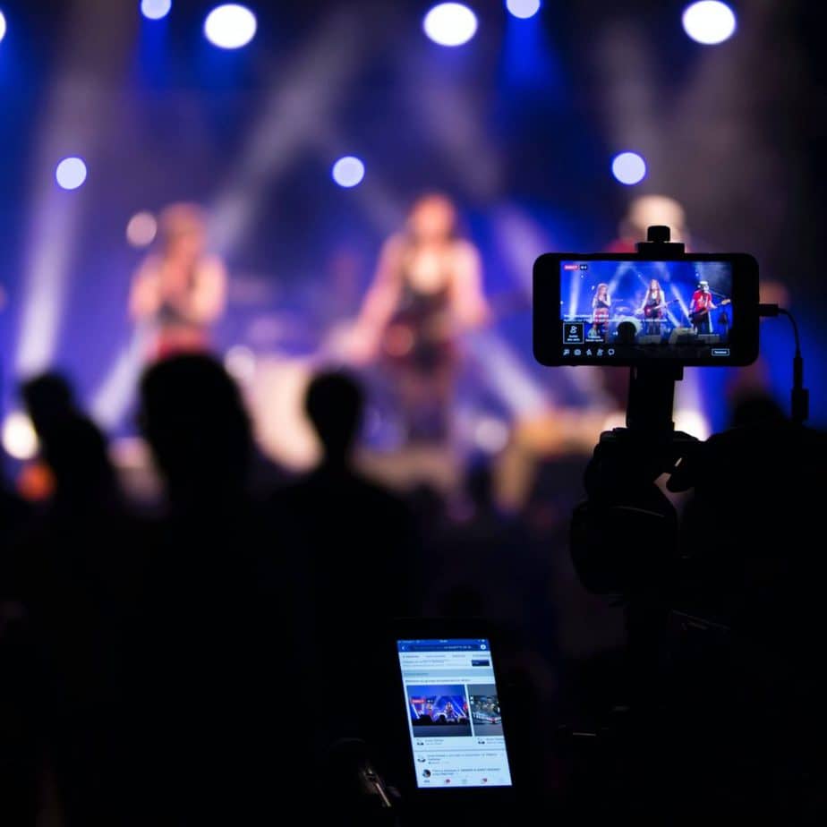 webcasting expert testimony