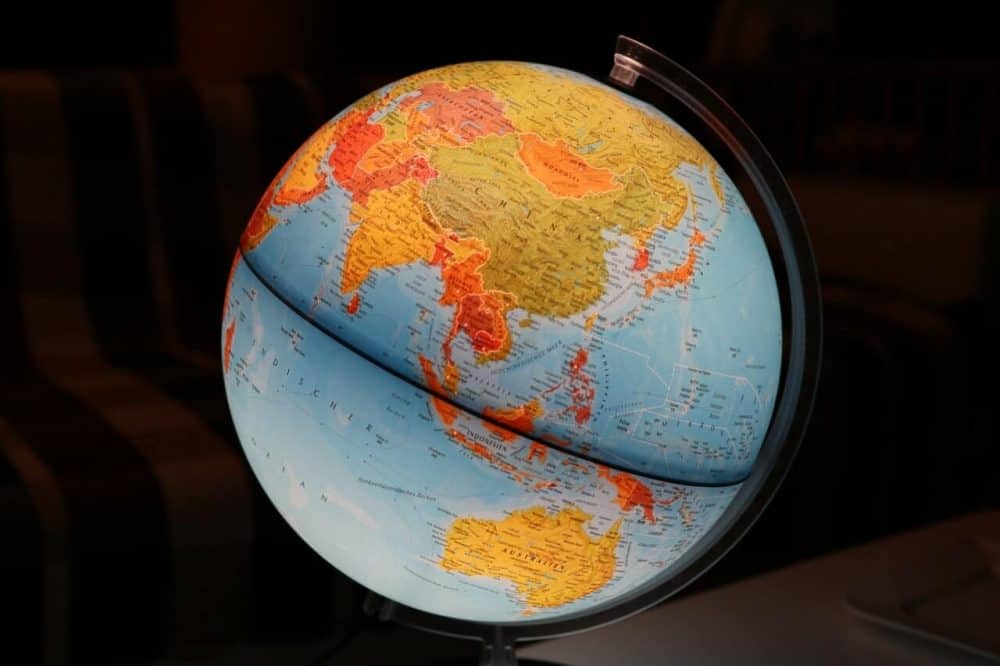 global sourcing expert testimony