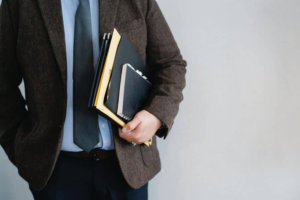claims adjuster expert testimony