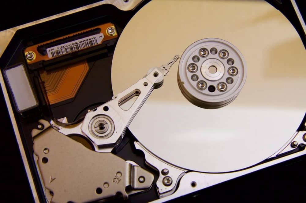 disk drives expert testimony