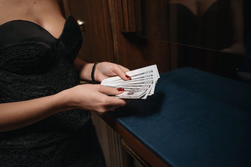 bookmaking expert testimony